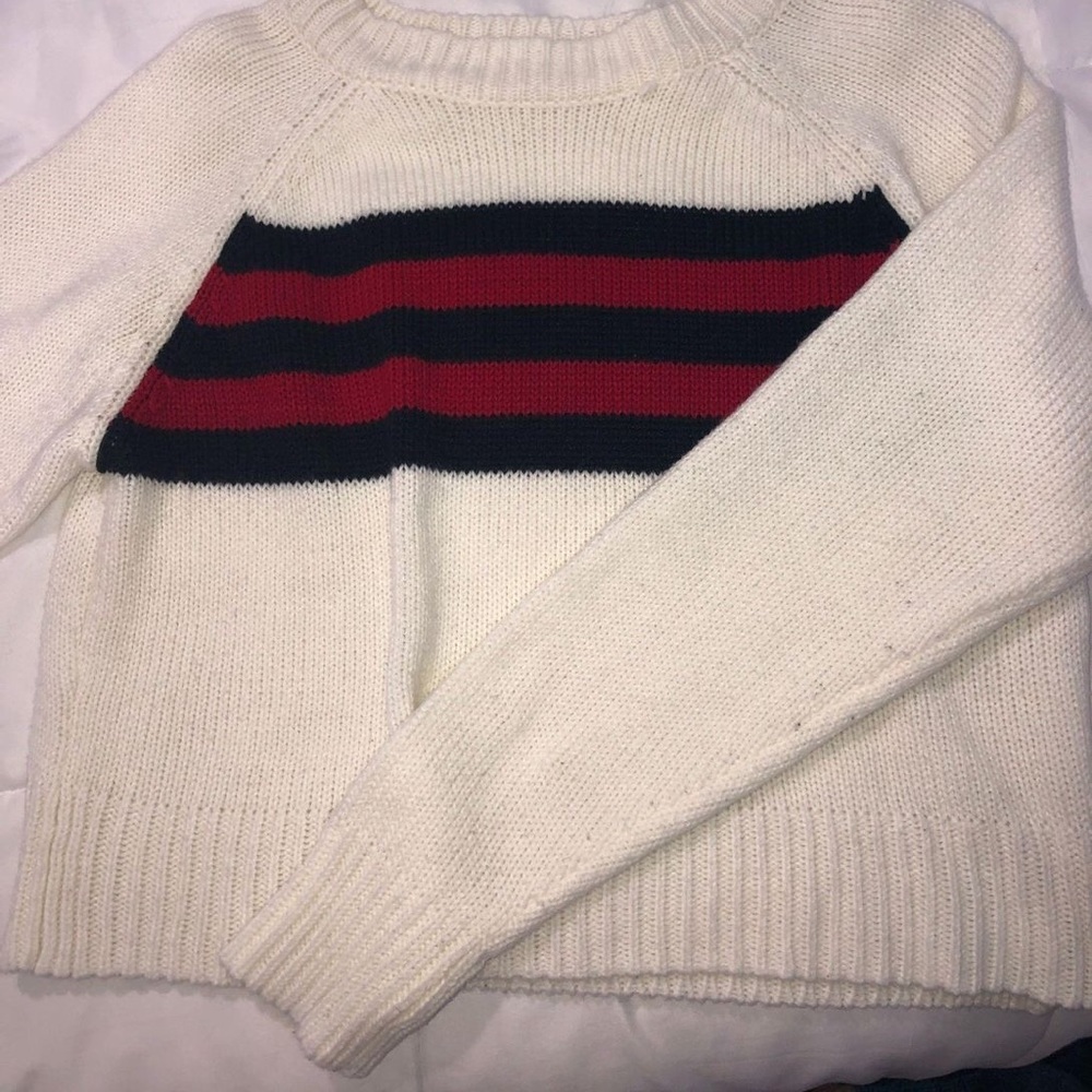 Cropped sweater